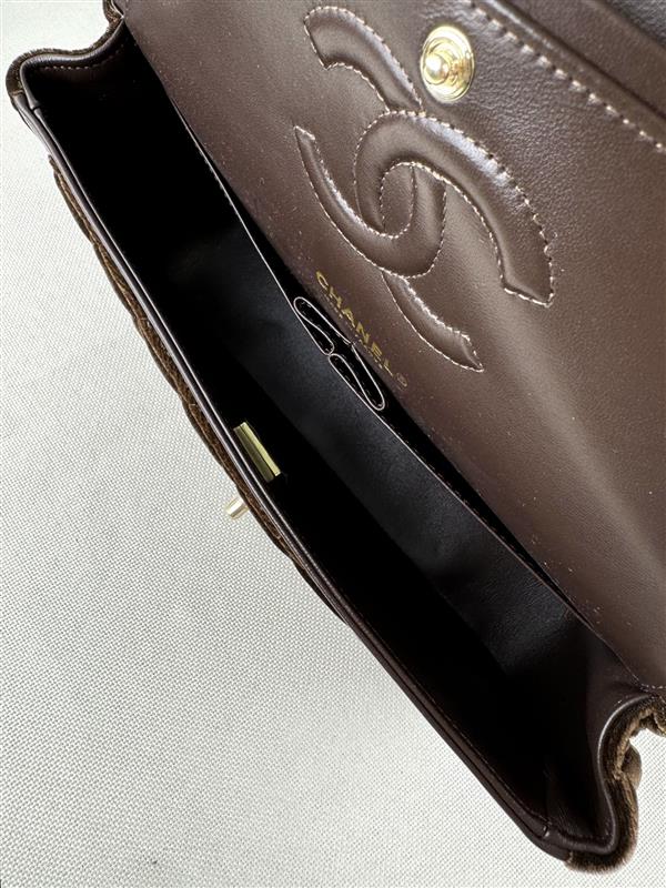 2026127205940419 650